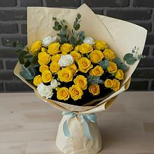 Букет цветов из:  Розы в Быково Московской области