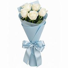 Букет 5 Белых роз Проуд в Быково Московской области