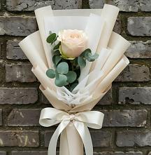 Букет цветов из:  Розы в Быково Московской области