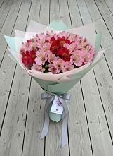 Букет цветов из:  Альстромерии в Быково Московской области