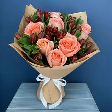 Букет цветов из:  Розы и Альстромерии в Быково Московской области
