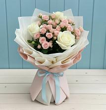 Букет цветов из:  Розы в Быково Московской области