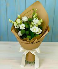 Букет цветов из:  Хризантемы и Лизиантусы в Быково Московской области