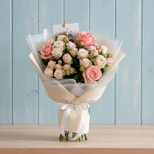 Букет цветов из:  Розы в Быково Московской области