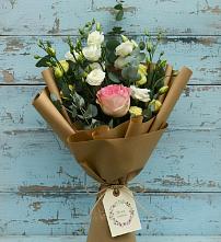 Букет цветов из:  Розы и Лизиантусы в Быково Московской области