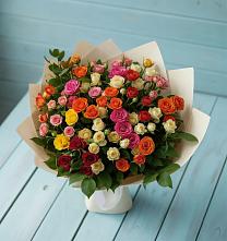 Букет Микс из разноцветных кустовых роз в Быково Московской области