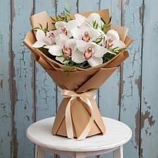 Букет цветов из:  Орхидеи и Розы в Быково Московской области